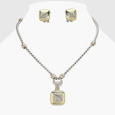 Chunky Square Pendant Necklace Set